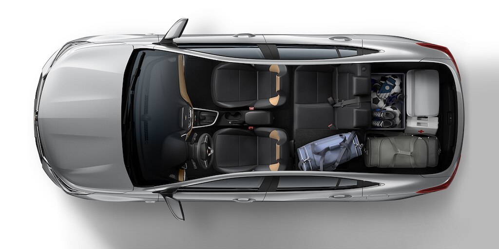 Espacio interior para ir a hacer deportes en Chevrolet Onix 2023, sedán 