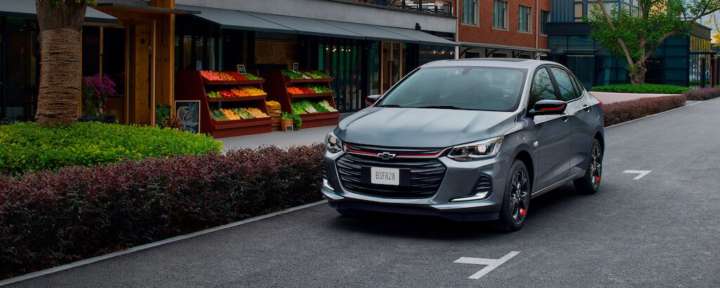 Chevrolet Onix 2023, sedán deportivo con motor turbo eficiente, 6 bolsas de aire, OnStar 4G con conectividad Wi-Fi y más