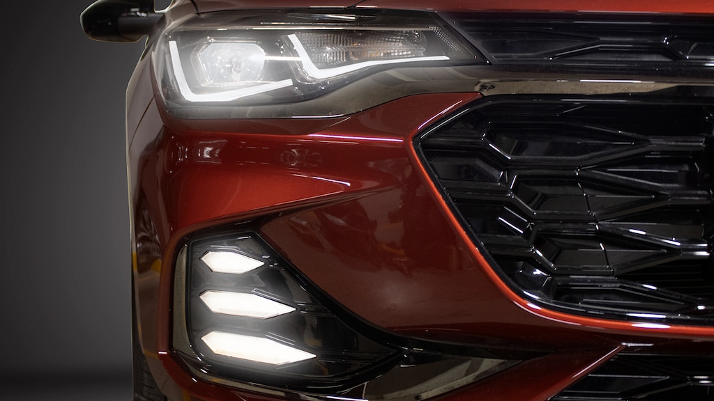 Faros DRL para sedán turbo Chevrolet Cavalier 2024