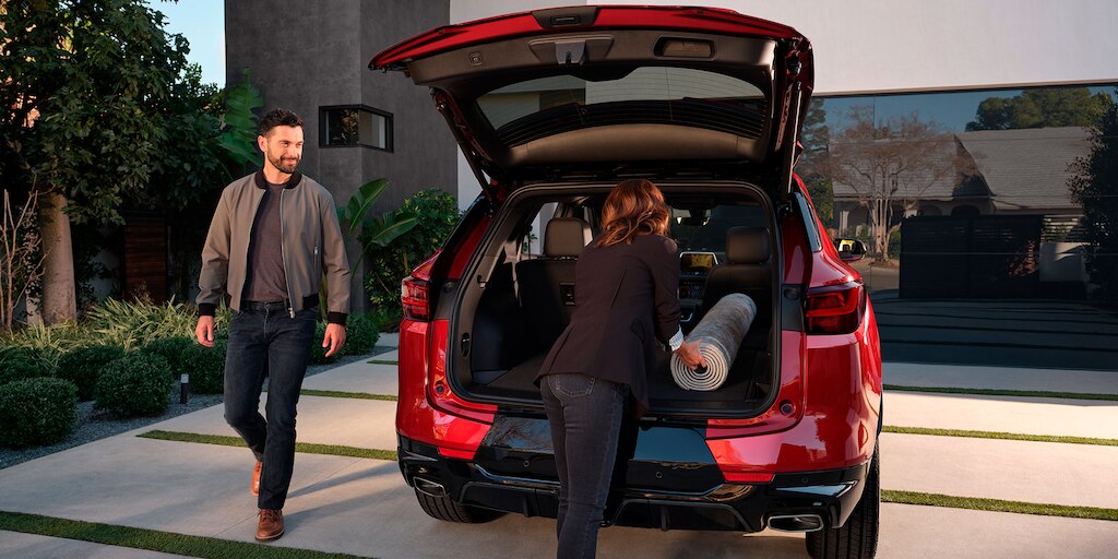 Espacio en cajuela para Chevrolet Blazer 2023, diseñada para adaptarse a tu vida