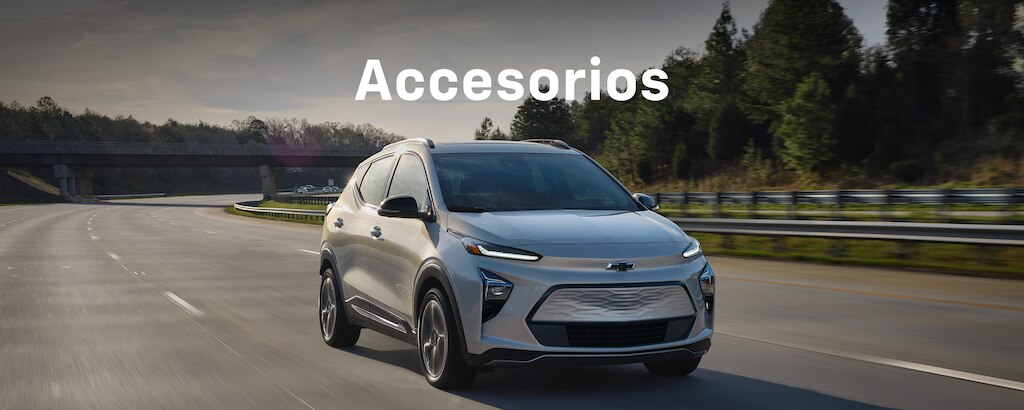 Chevrolet Bolt EUV 2023, SUV eléctrica con molduras en puertas con insertos cromados, luces diurnas LED y rieles de techo
