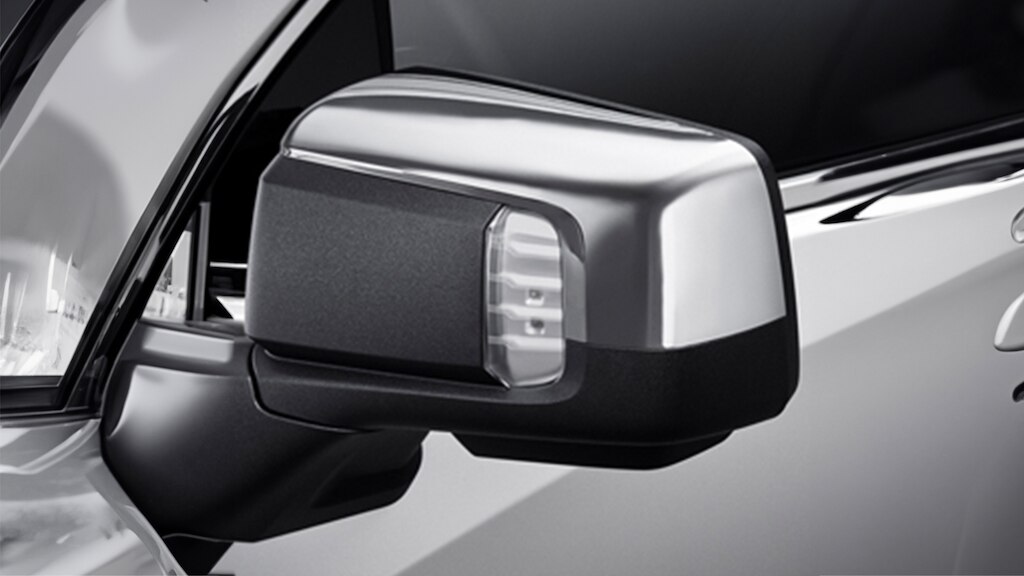 Cubierta de espejo cromada para Chevrolet Silverado Turbo 2025, camioneta de trabajo